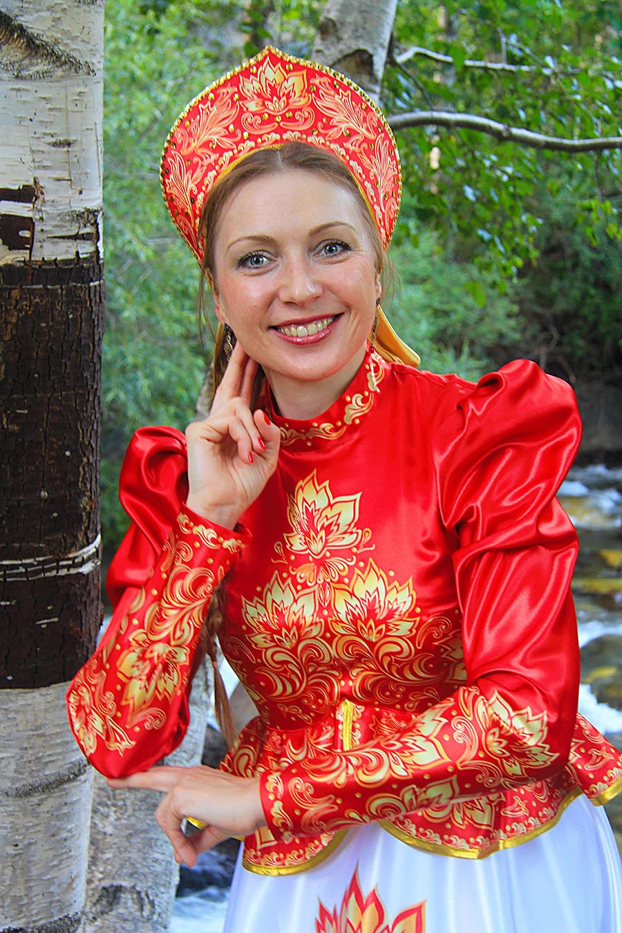 Women in Slavic costumes in Andorra la Vella
