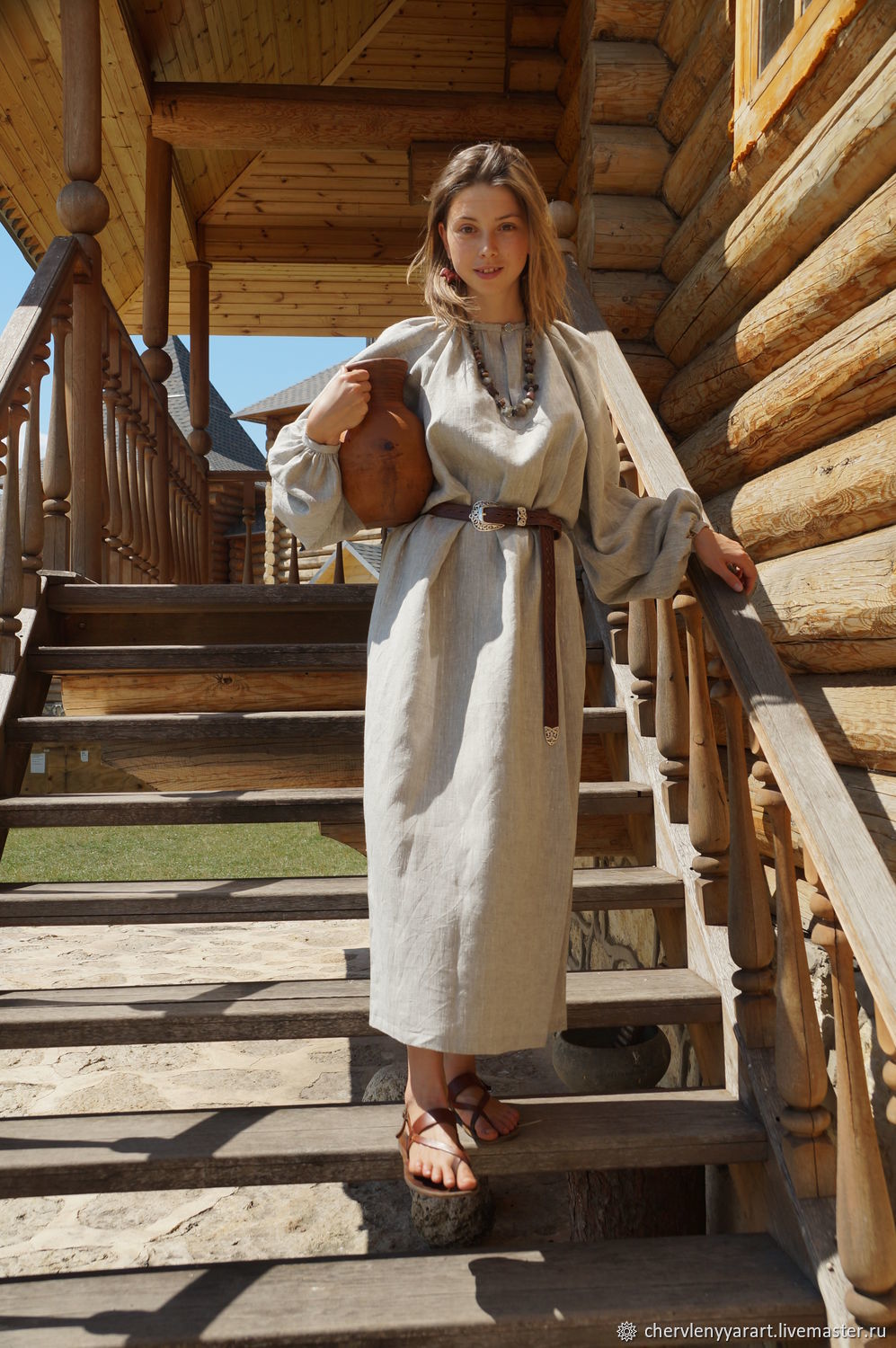 Girls in Slavic costumes in Andorra la Vella