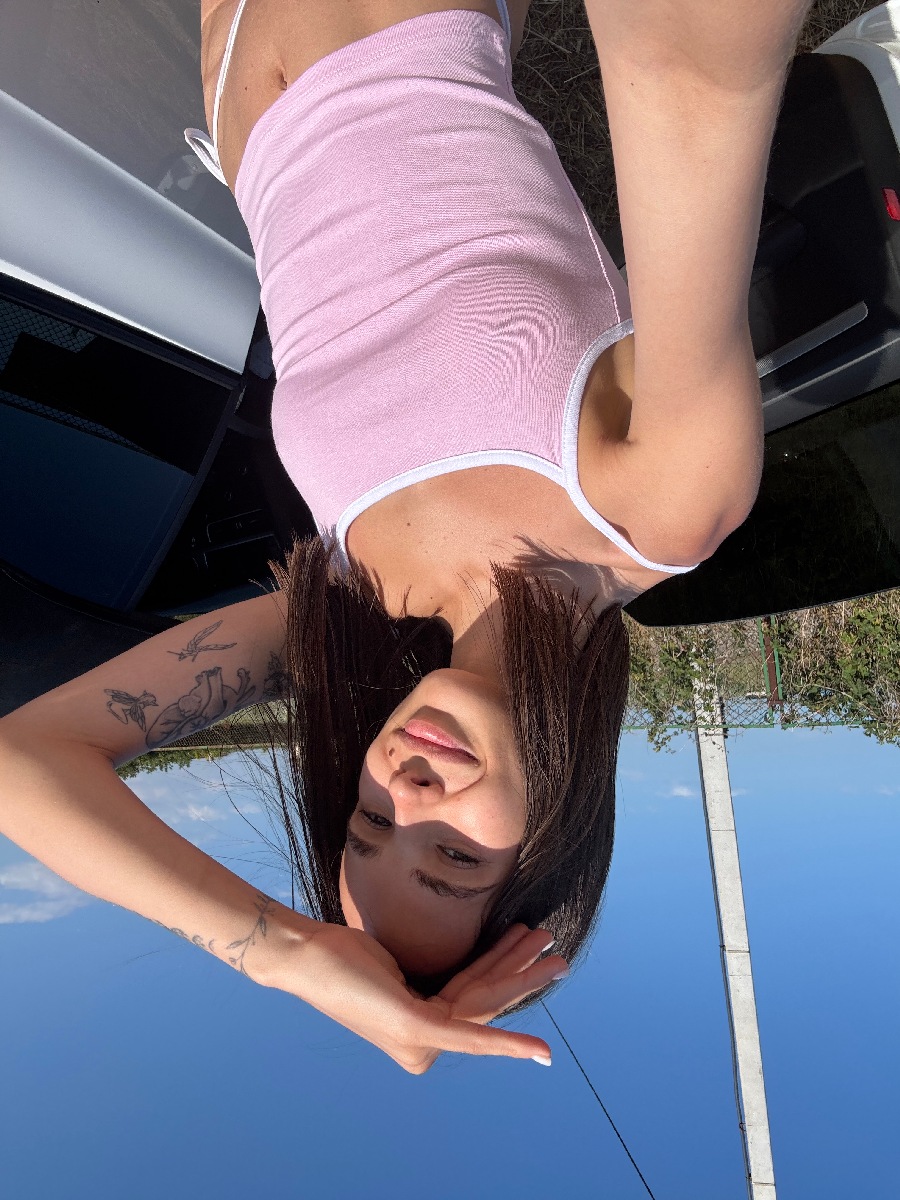 Sexy model Tina in Andorra la Vella